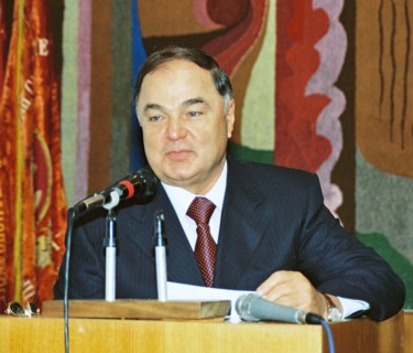 Khazret sovmen, a prominent russian gold-mining manager and chief of the 'polyus gold-digging team' joint-stock company, 07,2005.