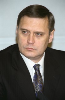 Michael kasyanov, chairman of the government of the russian federation, 2000 .