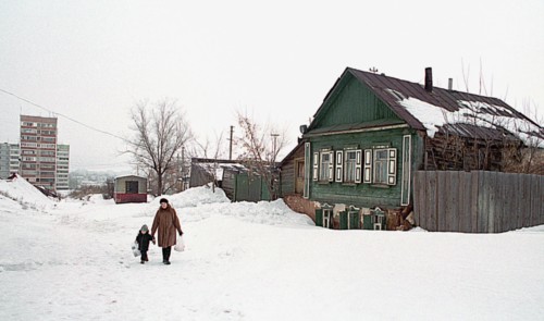 The house, where french writer and revolutionary viktor kibalchich (serge) lived in exile in the 1930s has been found preserved on the outskirts of orenburg, russia, 1/01, that the writer was able to ...