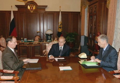 Moscow, russia, october 24 2002: russia's federal security service (fsb) director nikolai patrushev (l) and interior minister boris gryzlov (r) pictured reporting the hostage situation developments in...