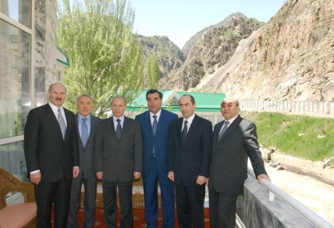 Belarussian president alexander lukashenko, kazakhstan's president nursultan nazarbayev, russian president vladimir putin, tajik president emomali rakhmonov,president of armenia robert kocharyan, kyrg...