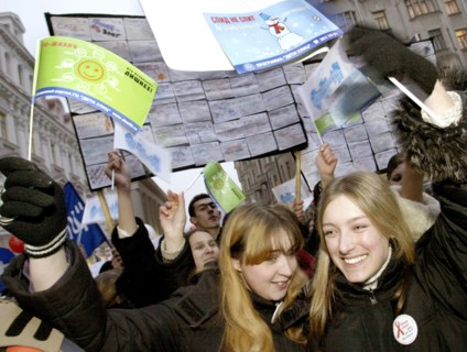 Participants in the 'march for the sake of life' marking the world anti-aids day in the centre of moscow, russia, december 1,2003.