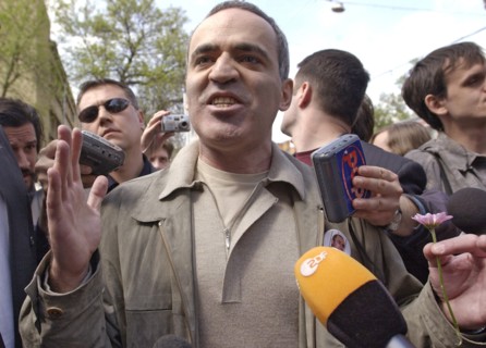Chess grand master and politician garry kasparov participating in a picket staged in support of mikhail khodorkovsky outside the building of the meshchansky district court, moscow, russia, may 16 2005...
