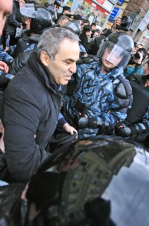 Omon officers detain united civil front leader garry kasparov during the 'march of those who disagree' in central moscow, april 15, 2007.