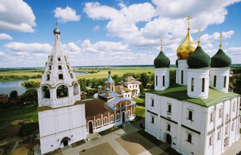 St, trinity novo-golutvin monastery, cathedral square of the kolomna kremlin, moscow region, russia, 1997.