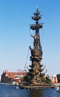 A new monument to peter the great, by sculptor zurab tsereteli, on the krymskaya embankment in moscow, russia, 1997.