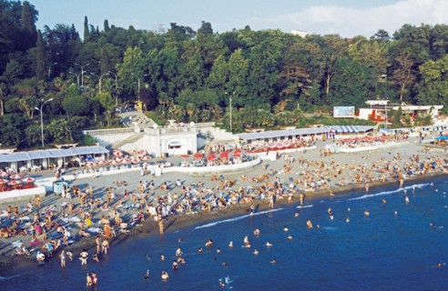 The main beach of a health resort in sochi on the black sea coast, krasnodar region, russia.