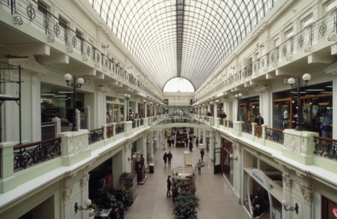 Petrovsky passazh of the gum department store / shopping mall in moscow, 1999.