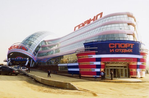 Grand 2, europe's largest shopping mall, recently opened in khimki, a suburb of moscow, the complex occupies a space of 110,000 square meters, 2003.