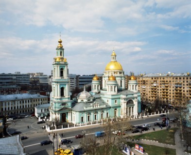 The epiphany cathedral (yelokhov church) in moscow, russia, 2004.