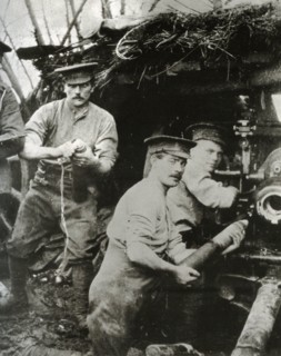 WWI 1915 Camouflage of a British artillery post