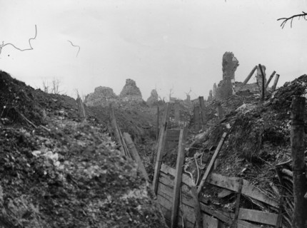 Western Front, Germany - France, 1916.