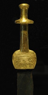 Sword of Guadalajara, Gold handle and copper blade