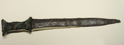 Sword with iron blade and bronze knob, Iron Age I