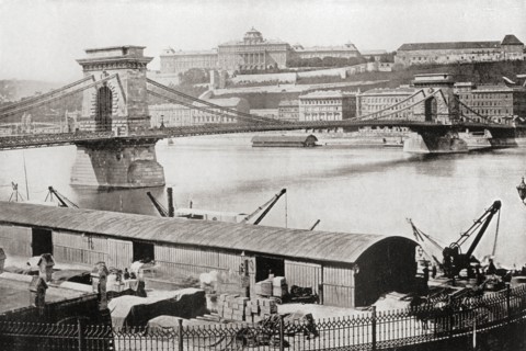 The Széchenyi Chain Bridge