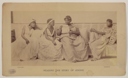 Reading the story Aenone