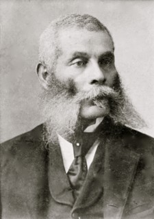 Sgt. Alexander Kelly, head-and-shoulders portrait, facing right