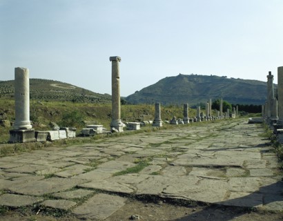 The Via Sacra from Pergamon to Asclepeium.