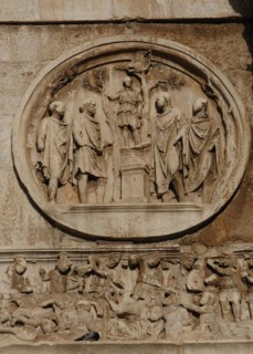 Arch of Constantine. Circular relief depicting sacrifice to Diana.