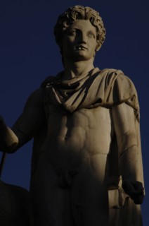 Ancient statues of Castor and Pollux.