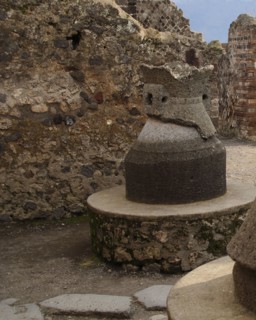 Pistrium. Old-mill of grain.