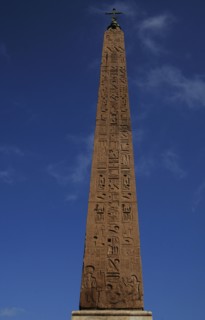Piazza del Popolo. Flaminio Obelisk.