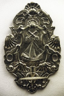 Sconce.