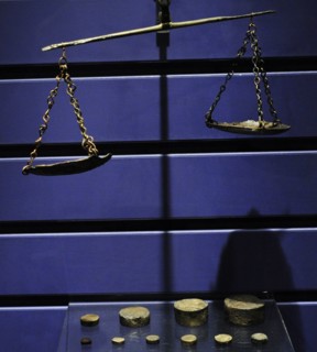 Scales and 10 weights.