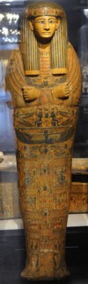 Sarcophagus cover. The priestly from Deir-el Bahri.