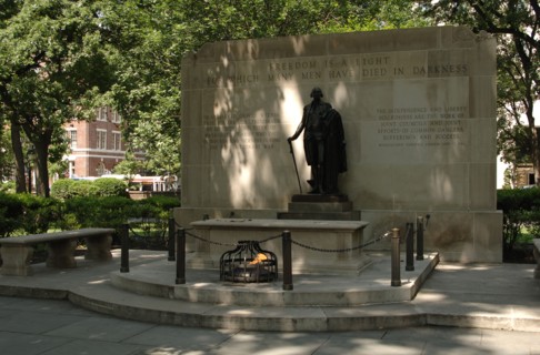 Tomb of the Unknown Revolutionary War Soldier and statue of George Washington.