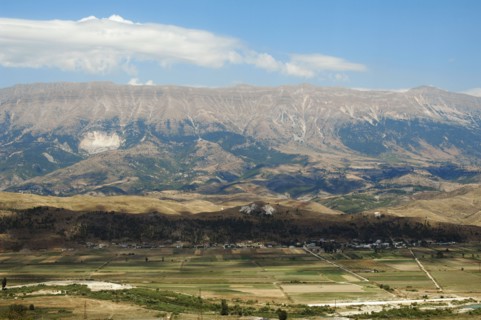 Lunxheria mountains.
