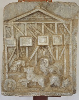 Roman art. Turkey. Relief bears. Detail. City Museum Mileto.