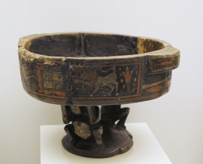 Qiru, Polychrome wood