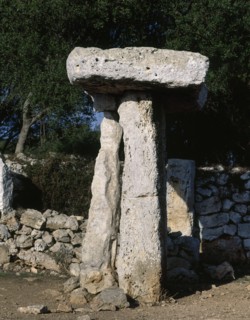 Taula of the Talaiotic Village of Torretrencada
