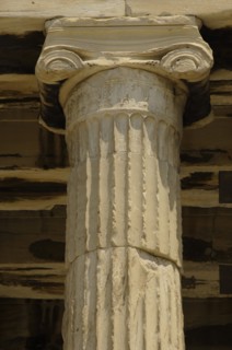 Erechtheion.