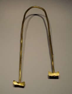 Gold palette torc