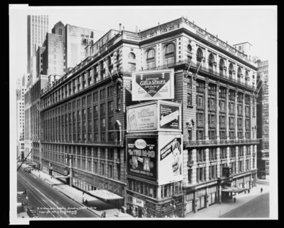 1931 - R.H. Macy & Co. Building, Broadway & 34th St.