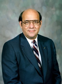 1986 - Portrait of James R. Thompson .