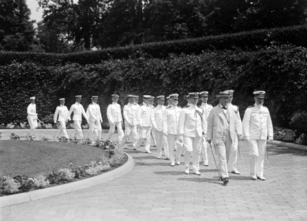 1917 United States Naval Academy Graduation Exercises .