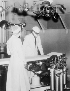 Modern surgery circa 1905-1945.