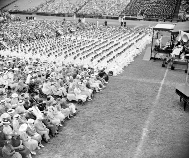 June 1, 1939 - Graduation day at U.S. Naval Academy. Annapolis, Md. June 1. Admiral William D. Leahy, Chief of Naval Operations, addressing the 578 graduates of the United States Naval Academy.
