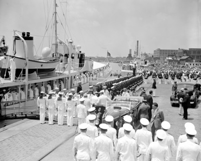 King and Queen of England (Great Britain) visiting Washington D.C. circa 1938 or 1939 .
