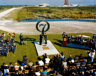 Wide angle view of thef Mercury 7 memorial dedication .