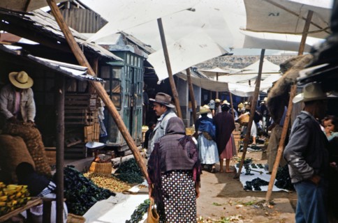 Shoppers at an Indian market in San Martin, Mexico circa 1950-1955.