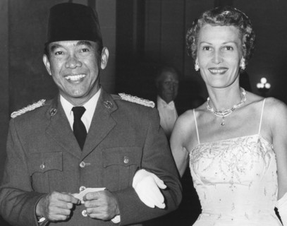 President Sukarno and Pat Nixon