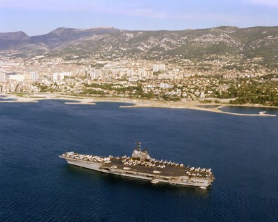 Aircraft carrier USS INDEPENDENCE