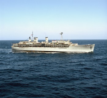 1976 - An aerial starboard view of the destroyer tender USS DIXON