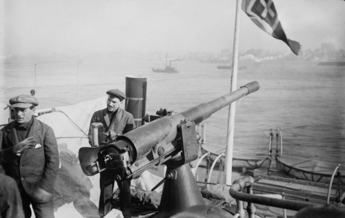 Gun on GIUSEPPE VERDI