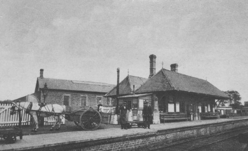Faringdon railway station