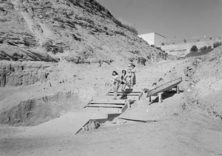 Women in swim suits walking to the beach in one of the Jewish coastal colonies, possibly Nathania ca. between 1934 and 1939